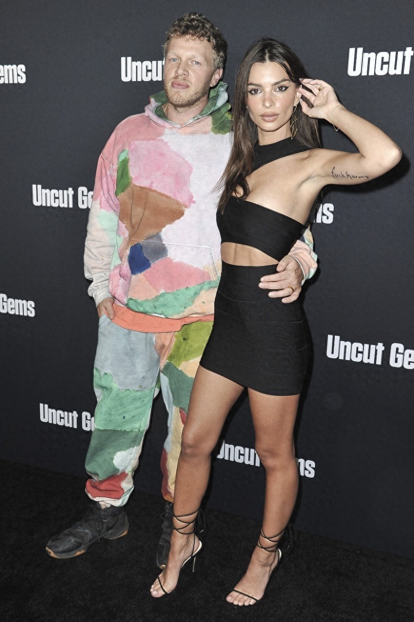 英国超模14岁出道，却凭借一部MV走红