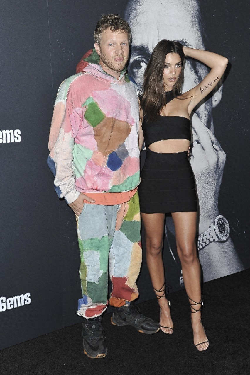 英国超模14岁出道，却凭借一部MV走红