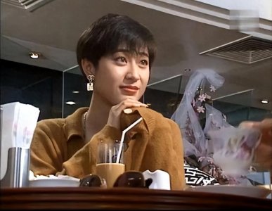 ​陈法蓉单身是咎由自取，拒学蔡少芬下嫁，想高攀却被假富豪骗光财