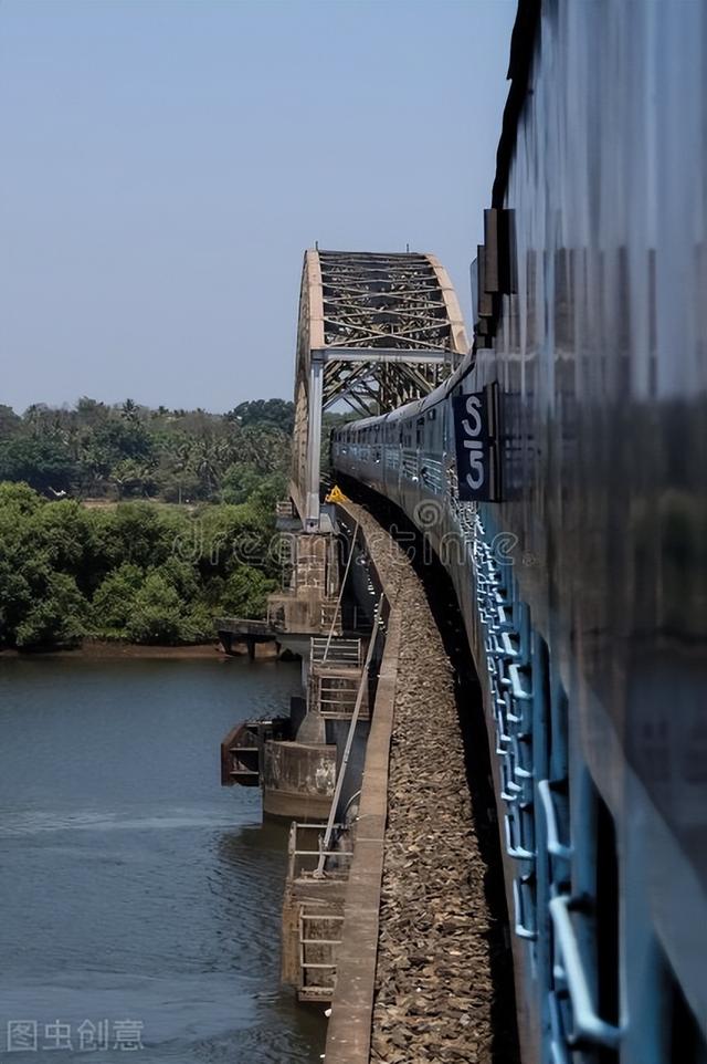 印度第一条高铁建设进展（印度展示基建实力）(4)