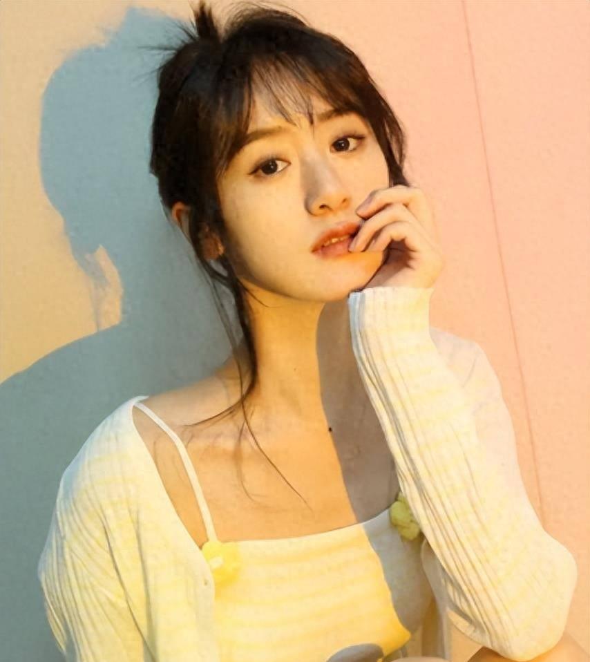 劣迹艺人复出无望!央视网评明星税务问题,袁冰妍等被点名