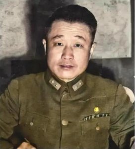 ​杜聿明举报郭汝瑰，理由是太清贫，蒋介石怒斥：国民党就得腐败吗