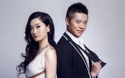 ​消失”的王小海，是凤凰传奇的前车之鉴！难怪当年曾毅死活不肯