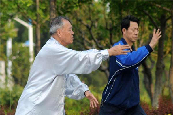 晨练后多久可以吃早餐 半个小时左右 晨练后多久可以吃早餐 半个小时左右