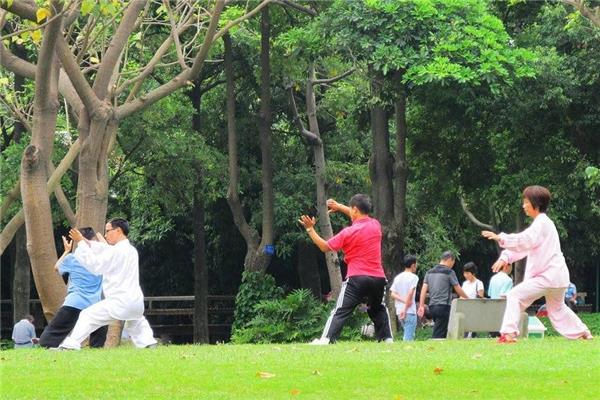 晨练后多久可以吃早餐 半个小时左右 晨练后多久可以吃早餐 半个小时左右