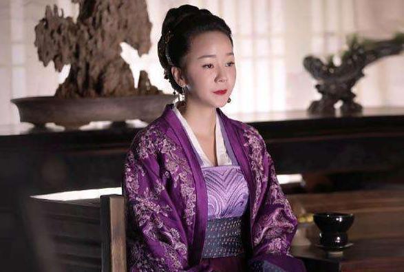 她是知否的小秦氏,嫁给苏家“大哥”,意外毁容丈夫为她吃素5年