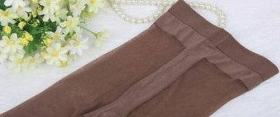 ​旗袍穿袜子吗(旗袍配什么颜色的袜子)