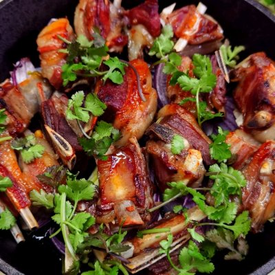 羊排的烤制方法（五步学会烤羊排干香不油腻）