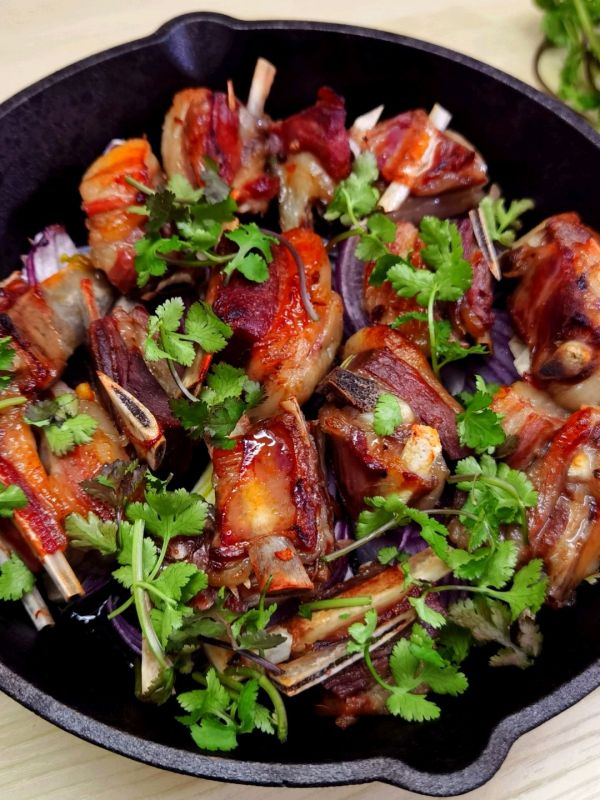 羊排的烤制方法（五步学会烤羊排干香不油腻）