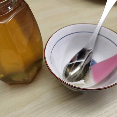 羊排的烤制方法（五步学会烤羊排干香不油腻）