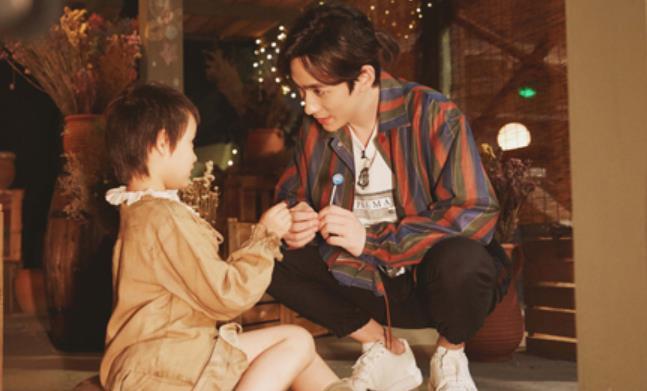 湖南卫视又有大动作了：时隔八年，打泰拳的他重回天天向上？