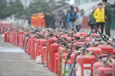 ​干粉灭火器使用年限是多少（灭火器年检周期是多久？）