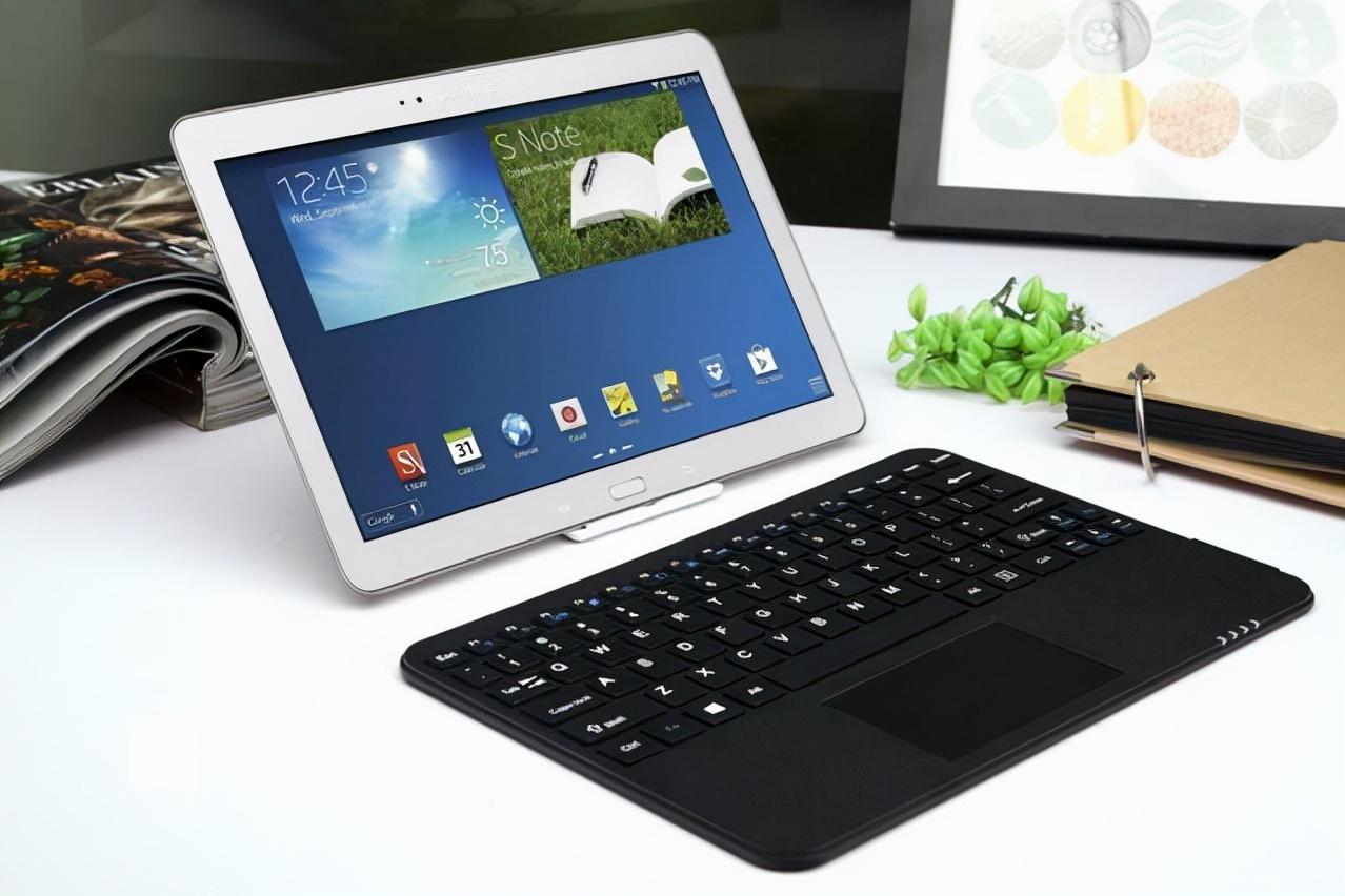 平板电脑能和笔记本电脑一样吗(平板电脑能当电脑用吗)