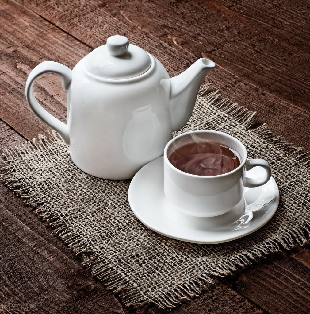 乔迁新居朋友送什么（朋友搬新家适合送什么礼物寓意好）