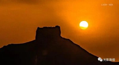 ​大漠孤烟直，长河落日圆：王维一次不情愿的出使