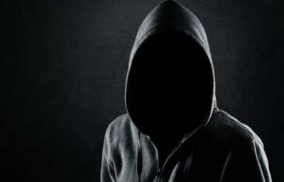 ​长大的石头之谜，下雨会会长个头还会生出小石头 已经成精