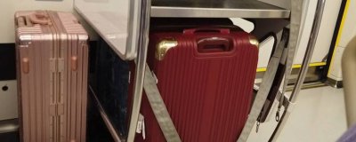 ​坐火车行李箱放在哪里