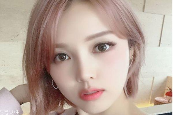 额头窄适合什么刘海 额头窄适合最佳发型