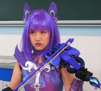 ​还记得《巴拉拉小魔仙》里的严莉莉吗？如今27岁的她越长越漂亮了