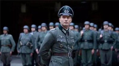 ​二战德军军服帅气十足，却有一个致命缺陷，无数德国士兵因它而死