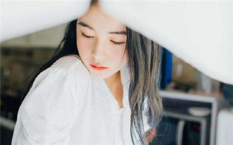 女生说我不成熟分手了,该怎么挽回?