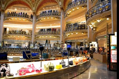 ​法国“老佛爷＂