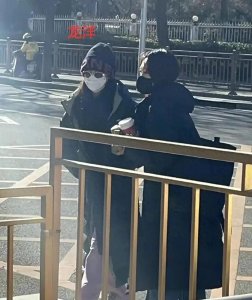 ​央视春晚第一次大联排！主持人们都亮相啦！