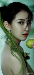 ​珍藏高清明星壁纸|清新脱俗的陈钰琪