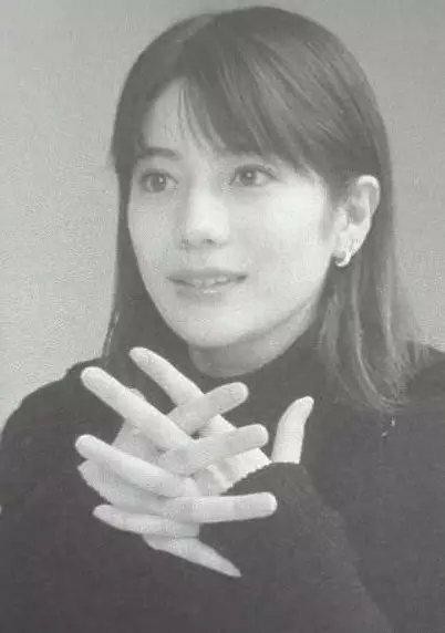 大石惠：日本国宝级美女气象主持人