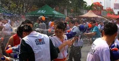 ​孽海三十年（下）｜第十三章 东坑卖身节