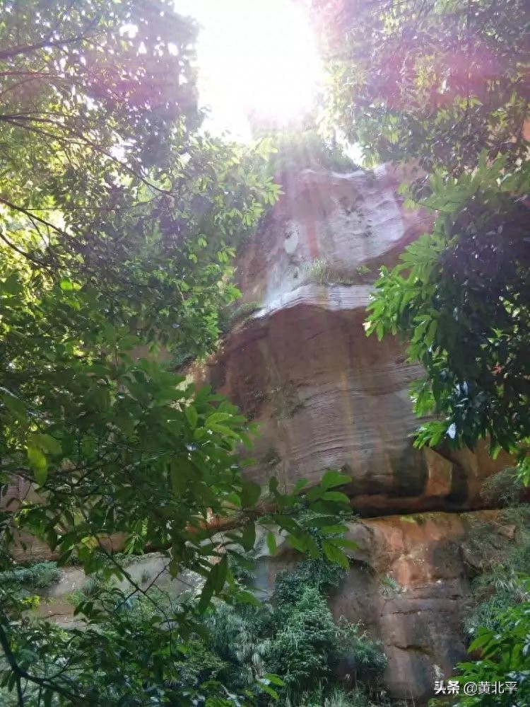 贵州省赤水市佛光岩