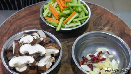 入伏吃什么对身体好(入伏吃什么补气养血)-图10