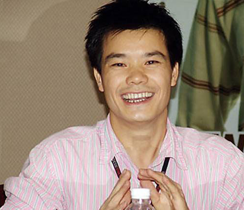 以纯是哪个国家的牌子(以纯和安踏哪个牌子大)-图4