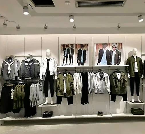 以纯是哪个国家的牌子(以纯和安踏哪个牌子大)-图2