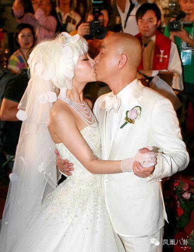 经历流产破产！张卫健无悔娶张茜：不希冀激情澎湃，但求细水长流