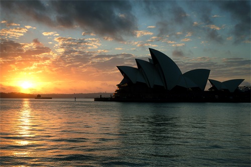 澳大利亚悉尼歌剧院：这座建筑已被视为世界的经典建筑载入史册