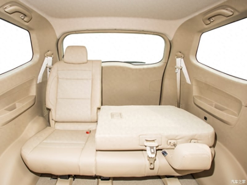 7万可买最实用车:五菱宏光S1,中国神车榜排第一的大哥