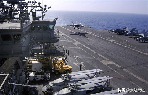 世界常规动力航母的巅峰——已经退役的美国“小鹰”级航空母舰