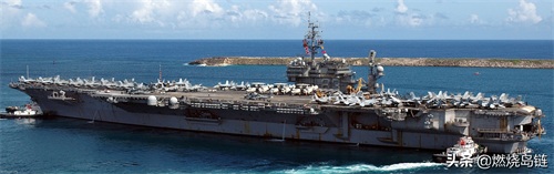 世界常规动力航母的巅峰——已经退役的美国“小鹰”级航空母舰