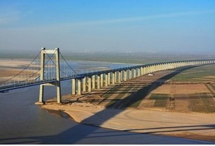 探秘郑州黄河大桥，场面震撼