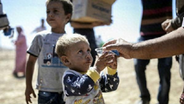 实拍战乱中的叙利亚儿童:画面让人觉得揪心,实在是太可怜了