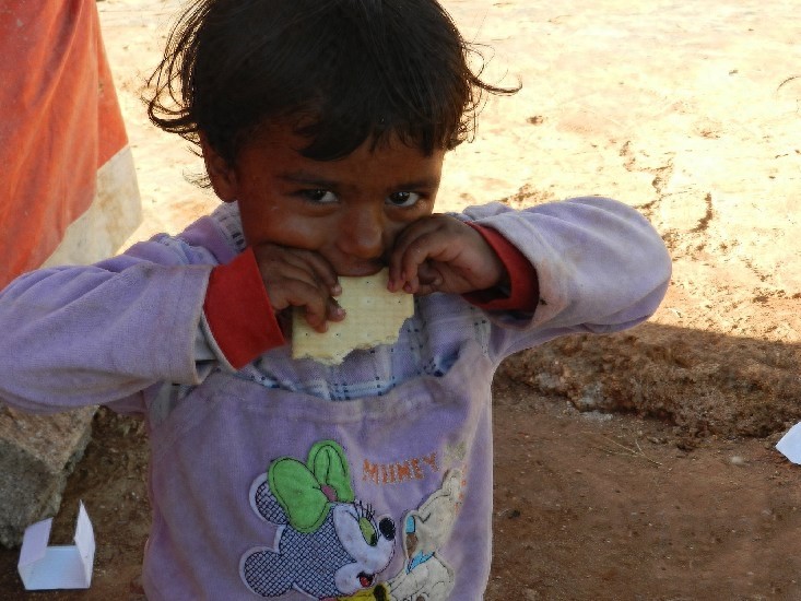 实拍战乱中的叙利亚儿童:画面让人觉得揪心,实在是太可怜了