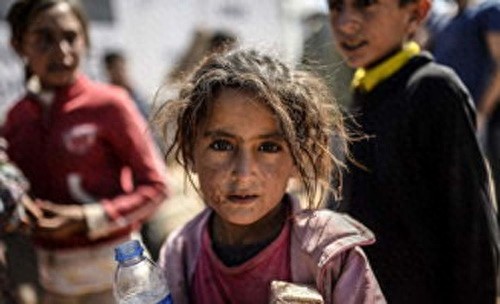 实拍战乱中的叙利亚儿童:画面让人觉得揪心,实在是太可怜了