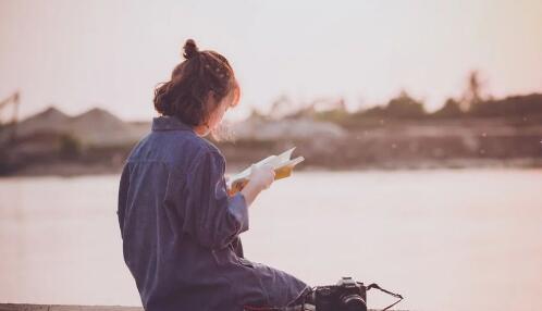 大学没钱能恋爱吗