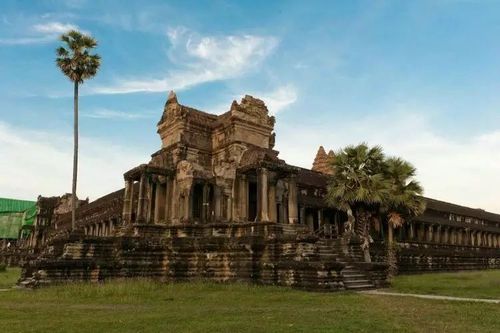 4.多了解当地风土人情