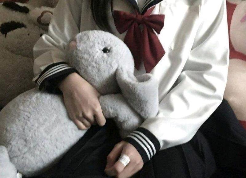 唯美惊艳的开头结尾万能(唯美惊艳的开头结尾万能六年级)