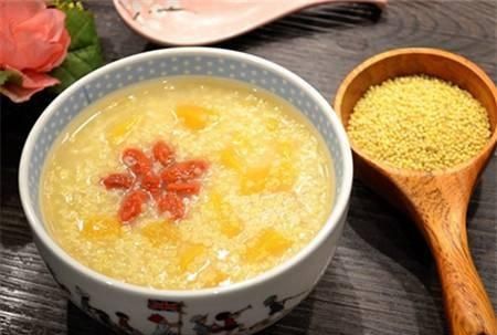 排骨怎么烧好吃还烂肉嫩，剖宫产后第一周吃什么对身体恢复比较好？图2