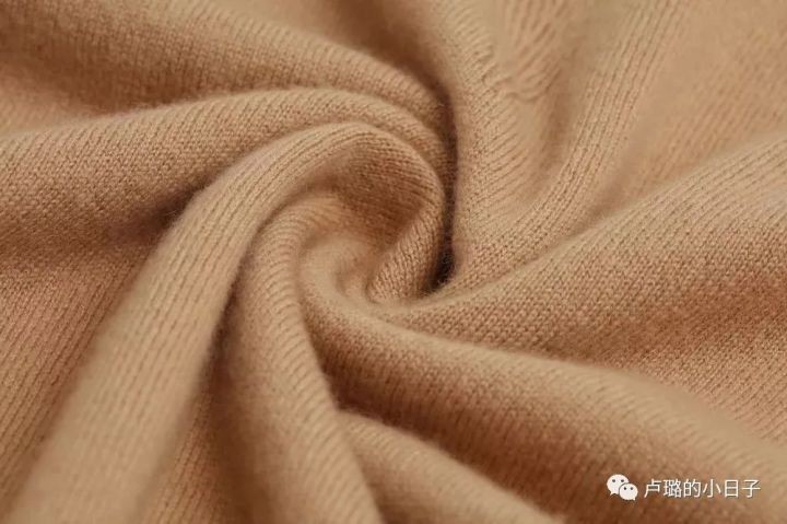 羊绒衫十大名牌女款（冬日有质感的羊绒衫品牌）