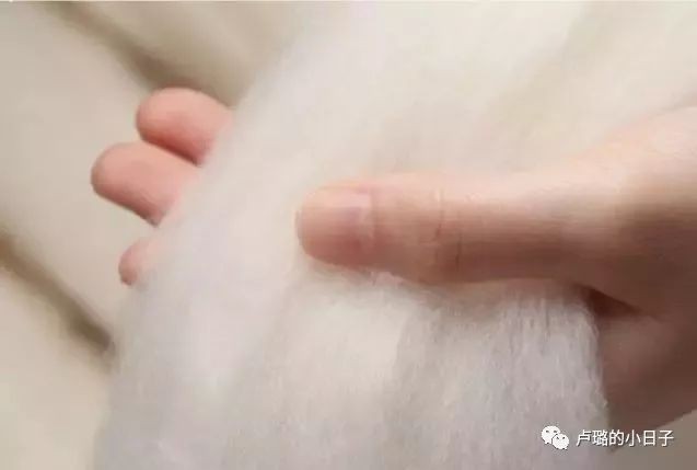 羊绒衫十大名牌女款（冬日有质感的羊绒衫品牌）