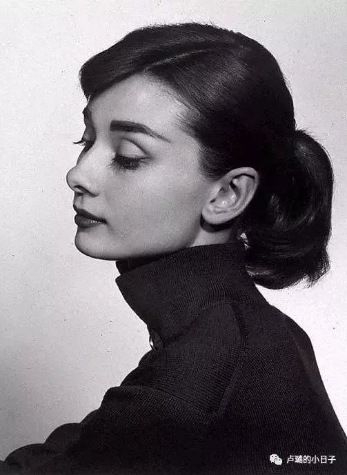 羊绒衫十大名牌女款（冬日有质感的羊绒衫品牌）